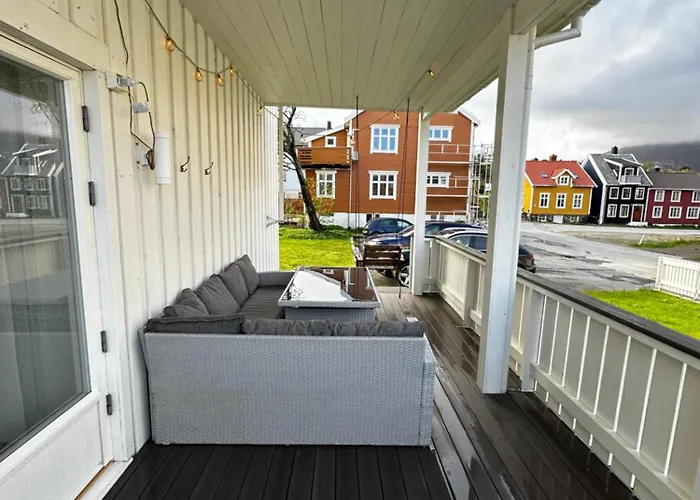 In Kabelvag, Lofoten * Kabelvåg